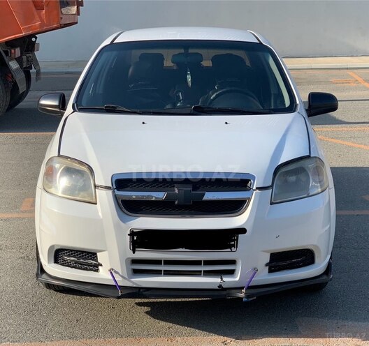 Chevrolet Aveo-1