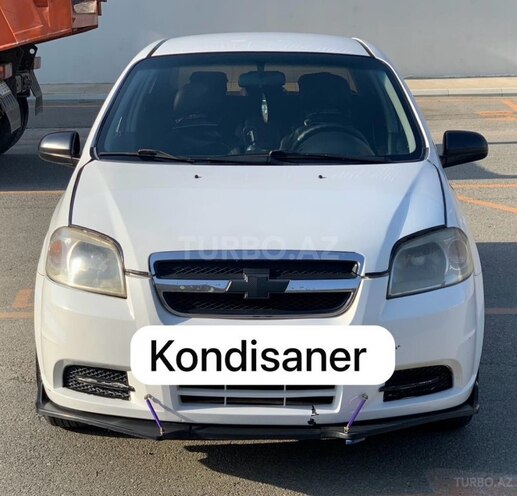 Chevrolet Aveo-2