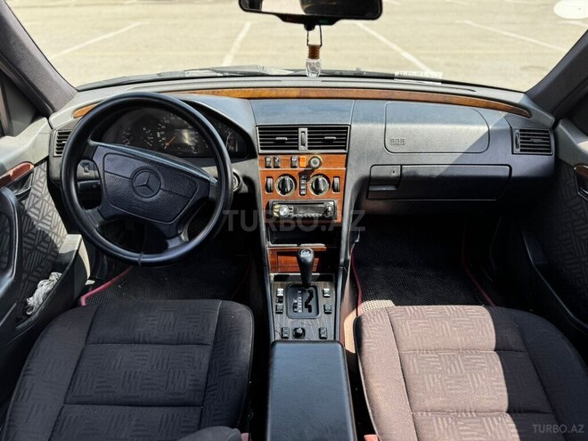 Mercedes C 220 1995, 365,000 km - 2.2 l - Bakı