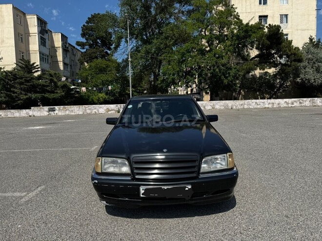 Mercedes C 220 1995, 365,000 km - 2.2 l - Bakı