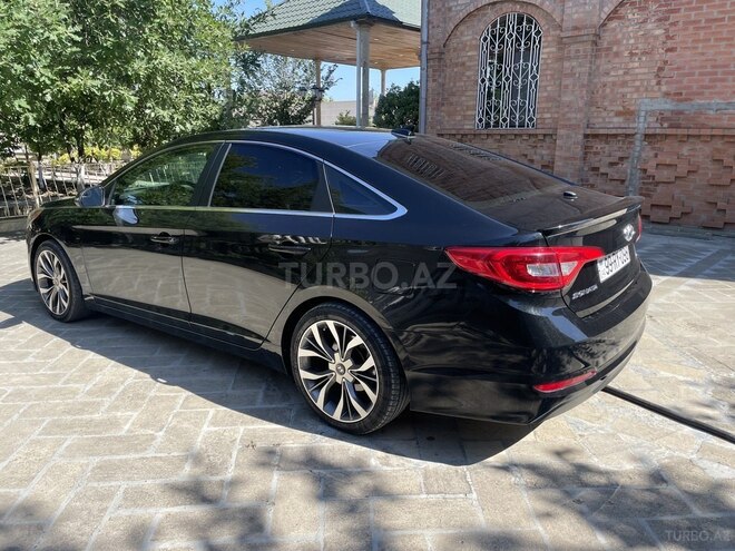 Hyundai Sonata-8