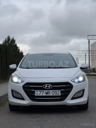 Hyundai i30 2014, 213,000 km - 1.6 l - Masallı