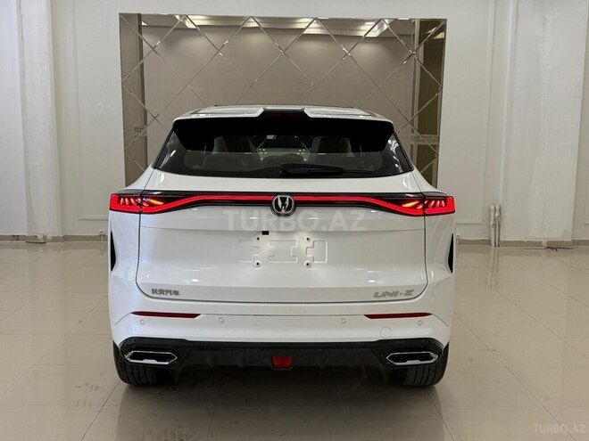 Changan Uni-Z-7