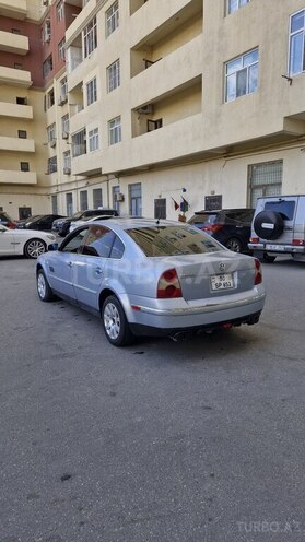 Volkswagen Passat 2002, 270,000 km - 1.8 l - Bakı