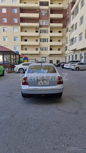 Volkswagen Passat 2002, 270,000 km - 1.8 l - Bakı