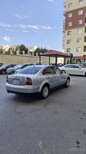 Volkswagen Passat 2002, 270,000 km - 1.8 l - Bakı