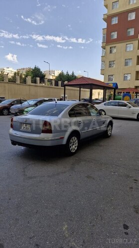 Volkswagen Passat 2002, 270,000 km - 1.8 l - Bakı