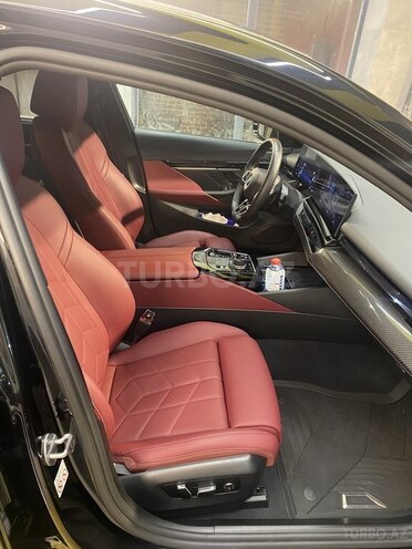 BMW i5 2023, 17,083 km - 0.0 l - Bakı