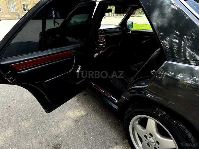 Mercedes E 200 1995, 350,000 km - 2.2 l - Bakı