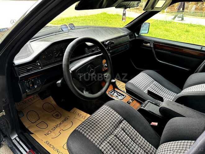 Mercedes E 200 1995, 350,000 km - 2.2 l - Bakı