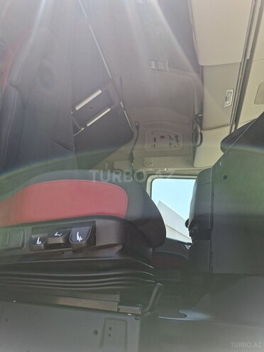 Volvo FH 500 2017, 950,000 km - 13.0 l - Bakı