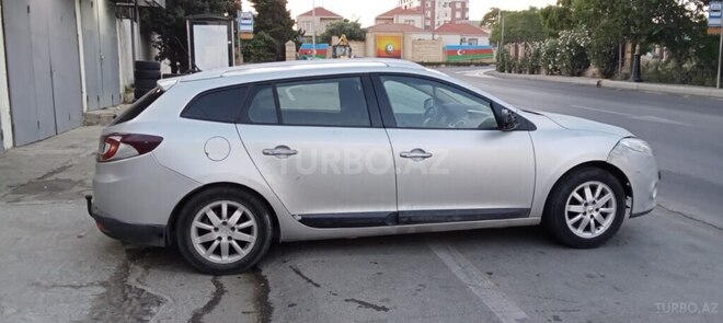 Renault Megane 2009, 380,000 km - 1.5 l - Bakı