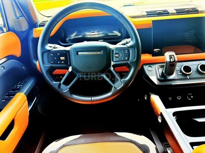 Land Rover Defender 2023, 9,000 km - 3.0 l - Bakı