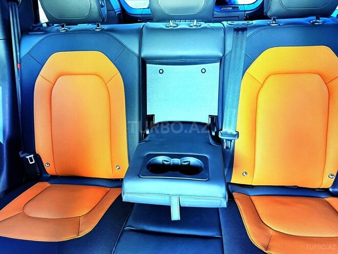 Land Rover Defender 2023, 9,000 km - 3.0 l - Bakı