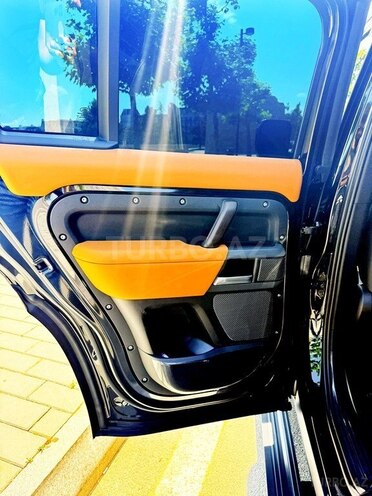 Land Rover Defender 2023, 9,000 km - 3.0 l - Bakı