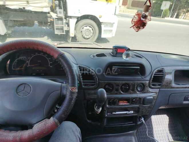 Mercedes  2005, 450,000 km - 2.7 l - Salyan