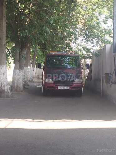 Mercedes  2005, 450,000 km - 2.7 l - Salyan