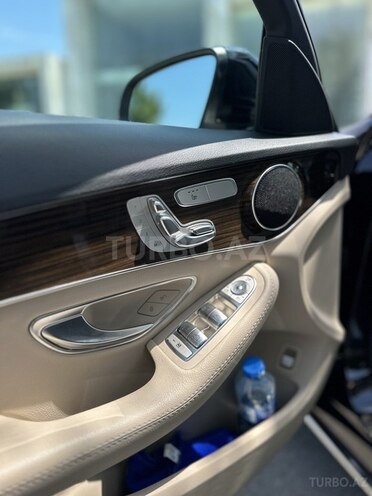 Mercedes C 300 2019, 57,000 km - 2.0 l - Bakı
