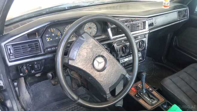 Mercedes 190 1990, 314,000 km - 2.5 л - Bakı