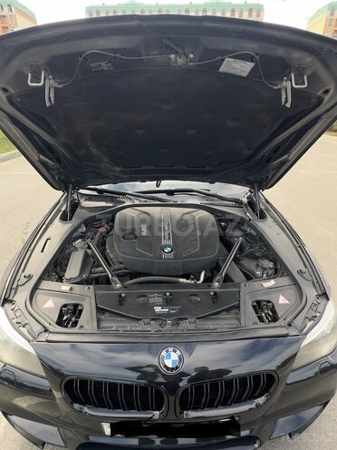 BMW 520 2014, 220,000 km - 2.0 l - Sumqayıt