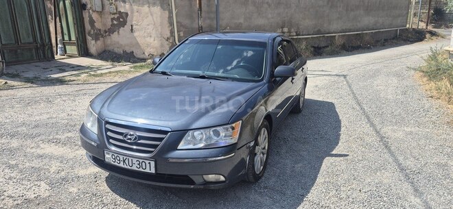 Hyundai Sonata-1