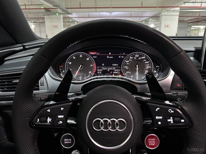 Audi A6-3
