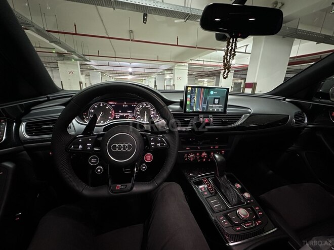 Audi A6-4