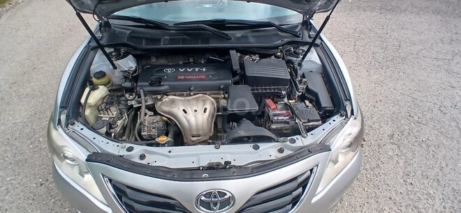 Toyota Camry 2007, 336,000 km - 2.4 l - Quba