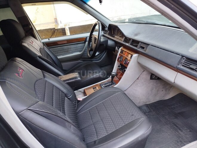 Mercedes E 230 1992, 380,401 km - 2.3 л - Bakı