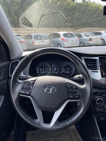 Hyundai Tucson-8