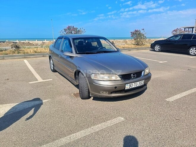 Opel Vectra 1999, 300,000 km - 1.8 l - Bakı
