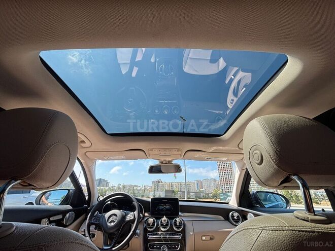 Mercedes C 300-9