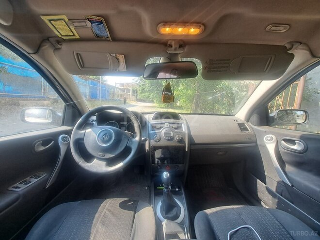 Renault Megane-7