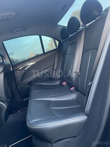 Mercedes E 220 d 2007, 302,500 km - 2.2 l - Bakı