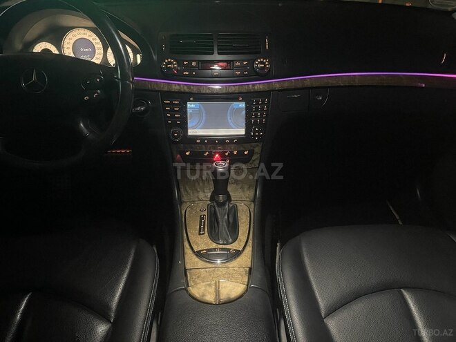 Mercedes E 220 d 2007, 302,500 km - 2.2 l - Bakı