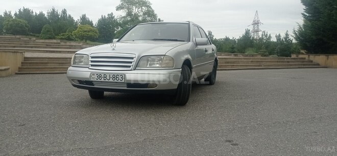 Mercedes C 200 1994, 321,000 km - 2.0 л - Qusar
