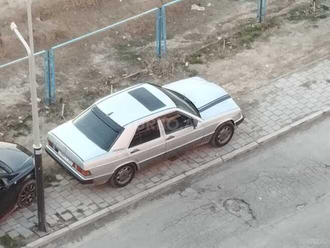 Mercedes 190 1992, 352,000 km - 2.0 л - Sumqayıt