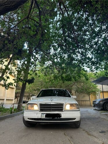 Mercedes C 220 d 1994, 370,000 km - 2.2 l - Bakı