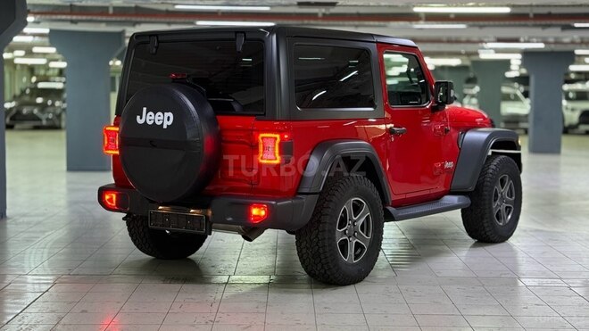 Jeep Wrangler-4