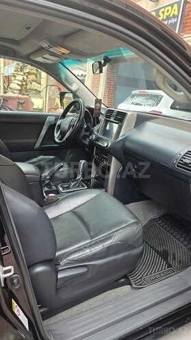 Toyota Land Cruiser Prado 2011, 185,000 km - 2.7 л - Qusar