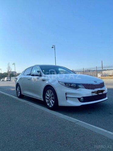 Kia K5-6