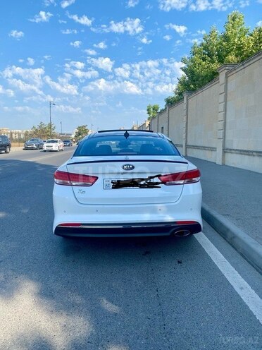 Kia K5-11