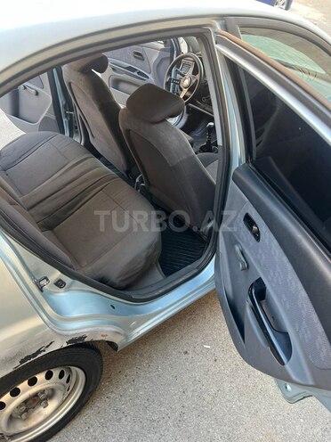 Kia Rio 2005, 350,000 km - 1.5 l - Bakı
