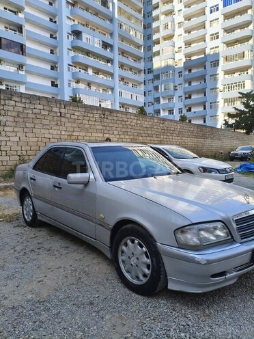 Mercedes C 180 1999, 346,000 km - 1.8 л - Bakı