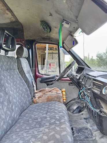 GAZ 2705 2000, 200,000 km - 2.9 l - Ucar
