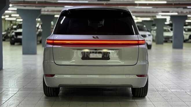 Li Auto L9-6