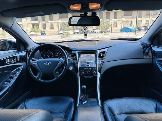 Hyundai Sonata-3