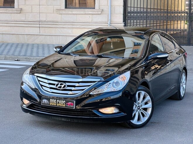 Hyundai Sonata-4