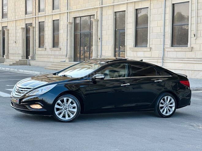 Hyundai Sonata-9
