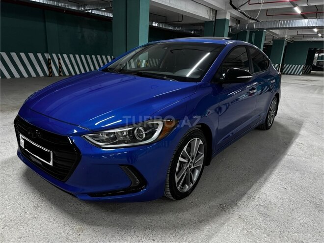 Hyundai Elantra-10